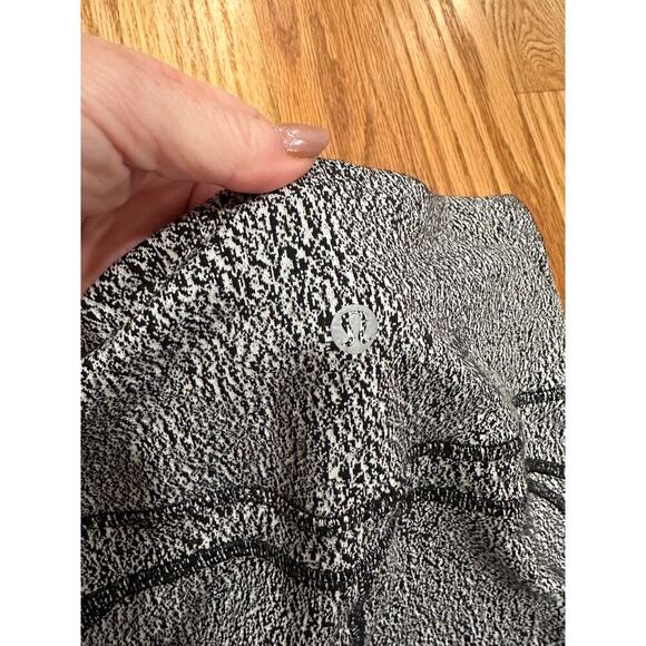 Lululemon High Rise Leggings - Picture 5 of 6